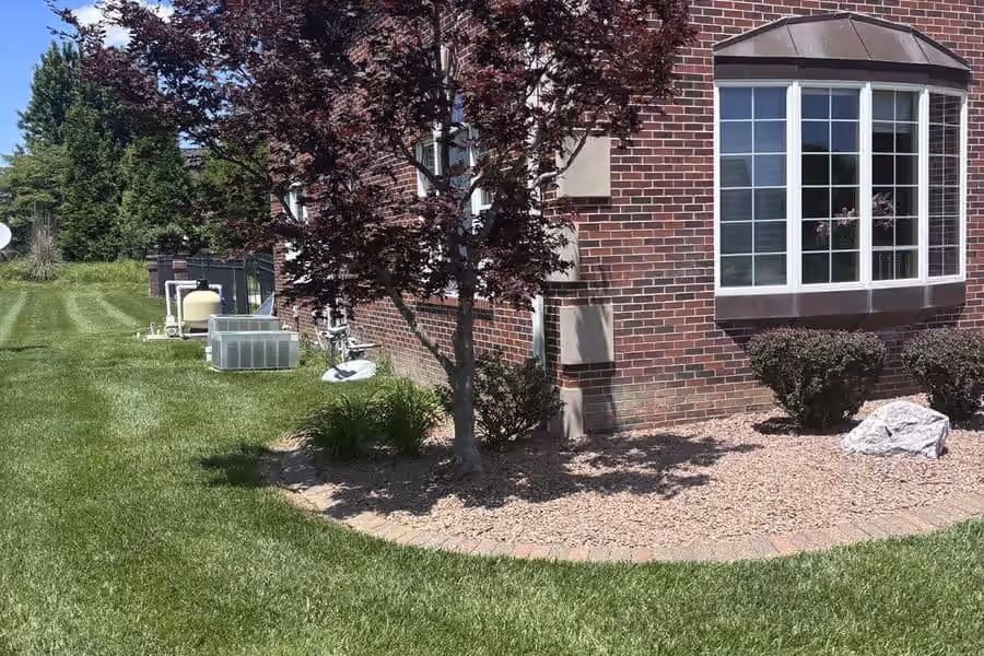 Finished lawn and landscape curb appeal project in Metro East Illinois