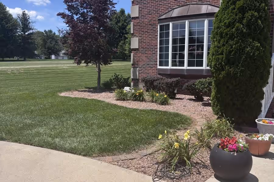Front entry landscape refresh in Metro East Illinois